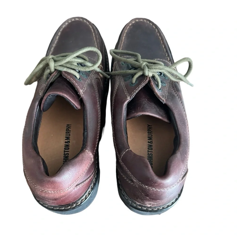Johnston & Murphy NWOT‎ brown Oxford/loafer size 9.5. W